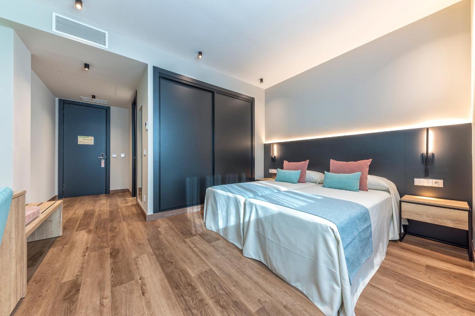 Hotel Villa Universitaria San Vicente Raspeig Dış mekan fotoğraf