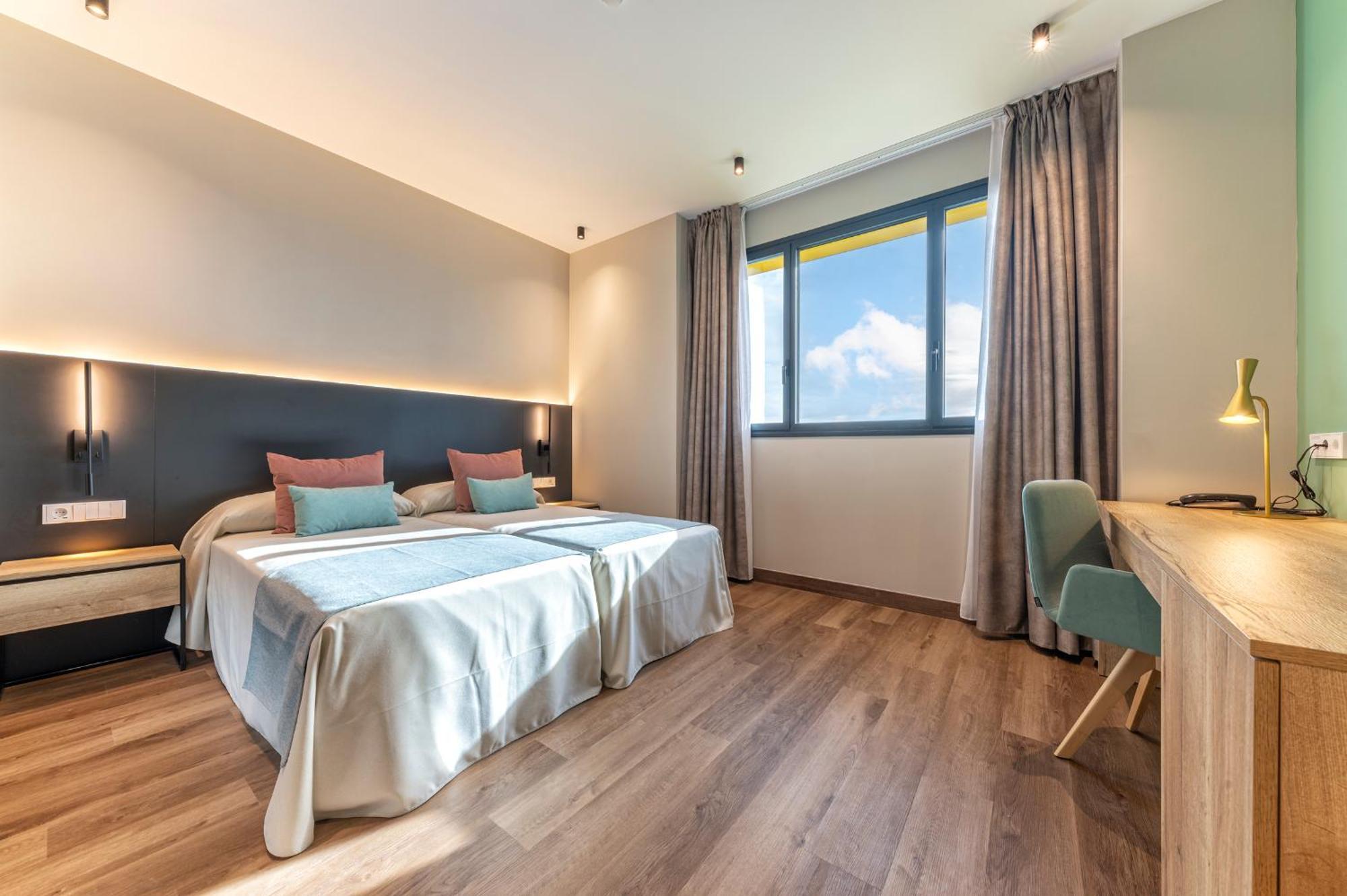 Hotel Villa Universitaria San Vicente Raspeig Dış mekan fotoğraf