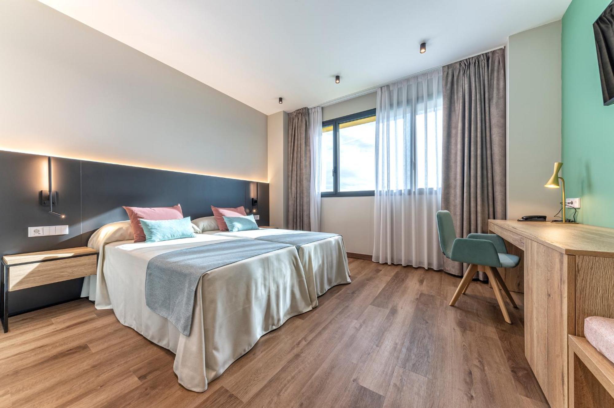 Hotel Villa Universitaria San Vicente Raspeig Dış mekan fotoğraf